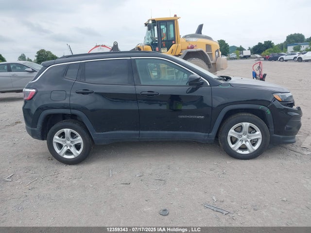 3C4NJDAN1RT588253 Jeep 2024