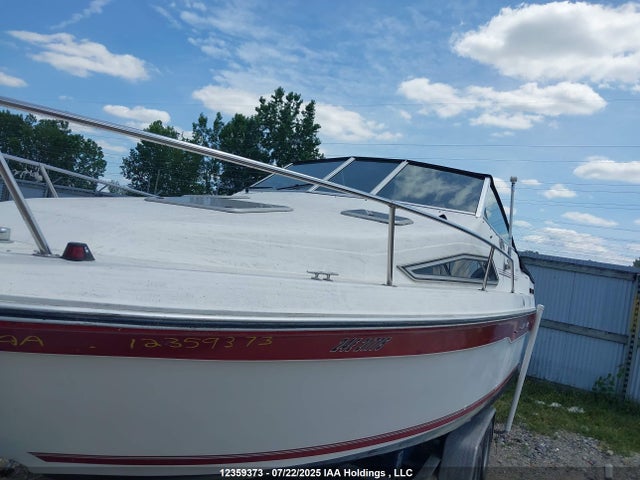 1990 Sea Ray 400 Sundancer მანქანა იყიდება აუქციონზე, vin: SERM7041L990, აუქციონის ნომერი: 12359373