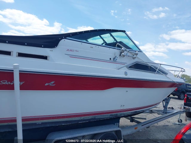 1990 Sea Ray 400 Sundancer მანქანა იყიდება აუქციონზე, vin: SERM7041L990, აუქციონის ნომერი: 12359373