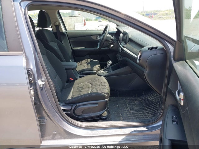 3KPF24AD1KE134040 KIA Forte