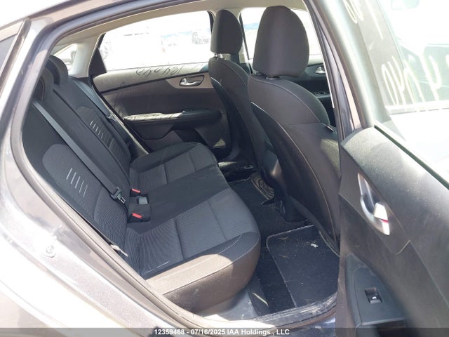 3KPF24AD1KE134040 KIA Forte