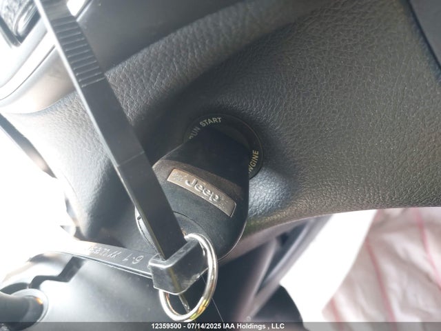 1C4PJLAB4MD100050 Jeep 2021