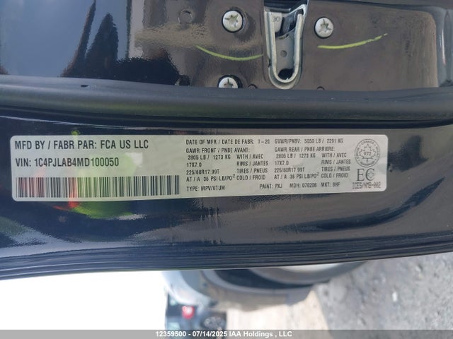 1C4PJLAB4MD100050 Jeep 2021