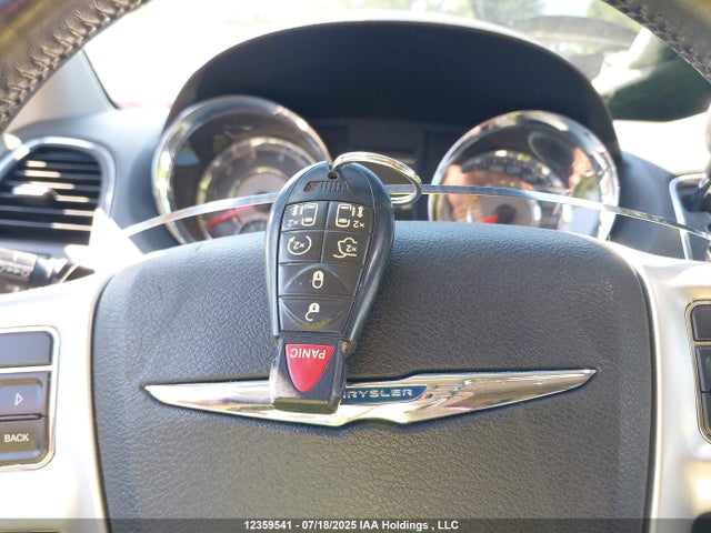 2C4RC1CG7FR707480 Chrysler 2015