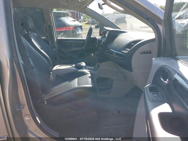 2C4RC1CG7FR707480 Chrysler 2015