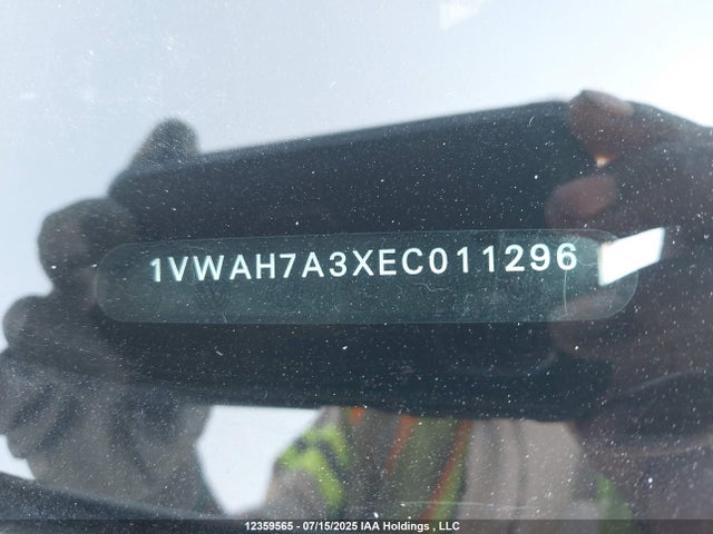 1VWAH7A3XEC011296 Volkswagen 2014