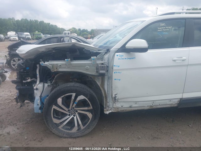 1V2BR2CA7NC521848 Volkswagen fsi
