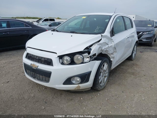 1G1JC6SH9E4212034 Chevrolet luw
