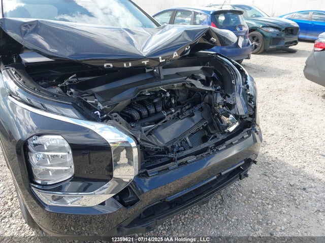 JA4J4VA87SZ618211 Mitsubishi Outlander