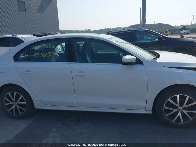 3VWD67AJ4GM368833 Volkswagen 1.4t