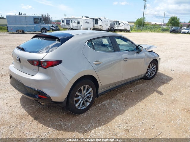 JM1BPAL77P1606239 Mazda pe
