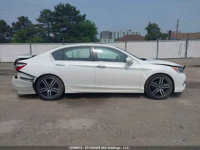 Honda k24w1 2017 1HGCR2F64HA805016 Image 13