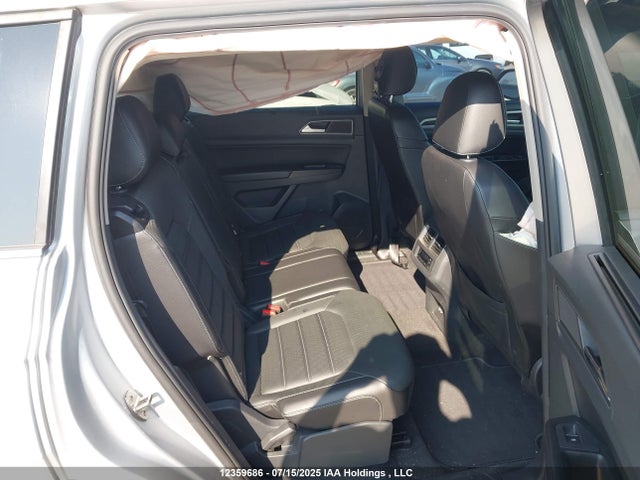 1V2RR2CA6JC575876 Volkswagen fsi