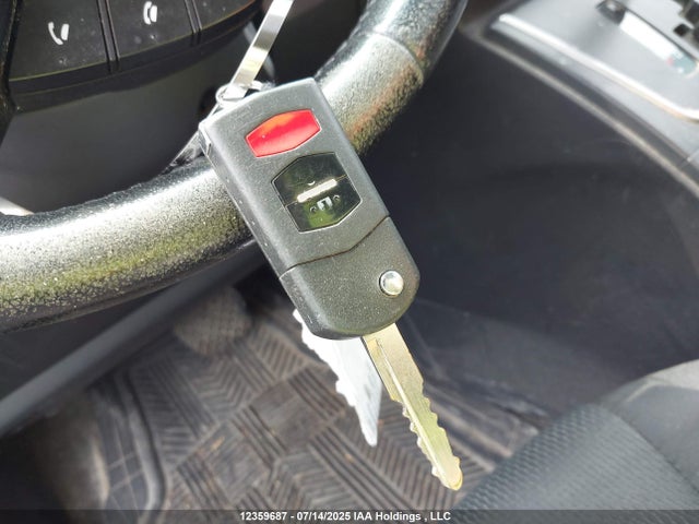JM1CW2DL8E0178175 Mazda l5x