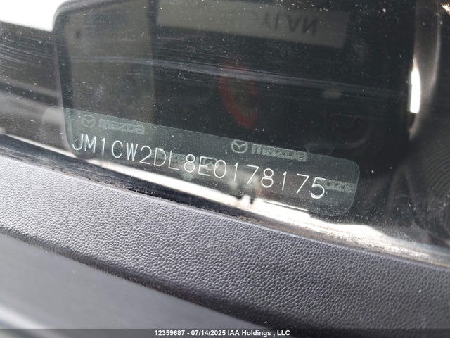JM1CW2DL8E0178175 Mazda l5x