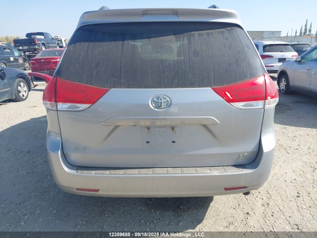 Toyota 2gr-fks 2014 5TDJK3DC3ES072836 Image 17