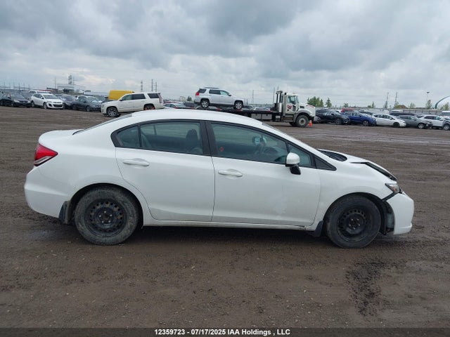 Продаж на аукціоні авто 2015 Honda Civic Lx, vin: 2HGFB2E40FH032089, номер лоту: 12359723