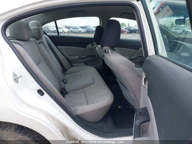 Продаж на аукціоні авто 2015 Honda Civic Lx, vin: 2HGFB2E40FH032089, номер лоту: 12359723