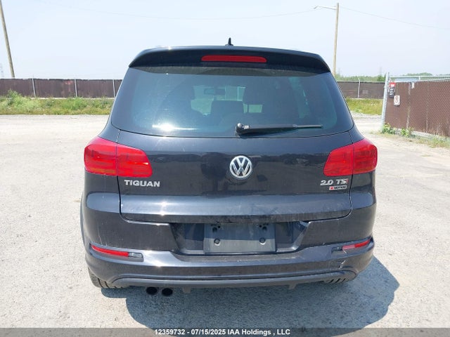 WVGLV7AXXHK014616 Volkswagen 2017