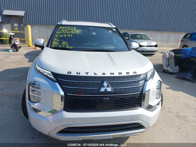JA4J4VA80NZ619141 Mitsubishi Outlander