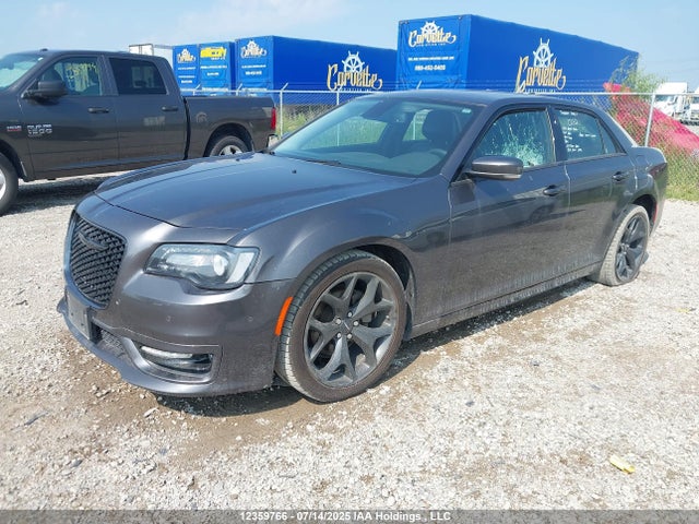 2C3CCADG3NH253029 Chrysler 300