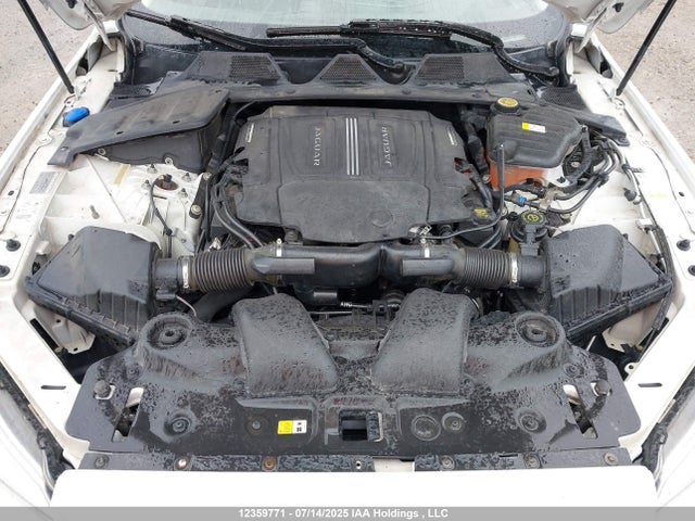 SAJXJ2GD1E8V62130 Jaguar s/c ulev