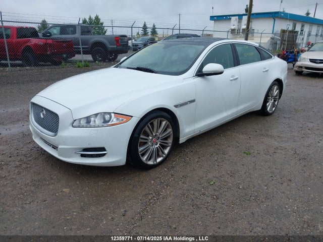 SAJXJ2GD1E8V62130 Jaguar s/c ulev