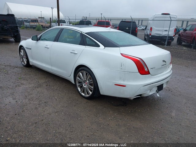 SAJXJ2GD1E8V62130 Jaguar s/c ulev