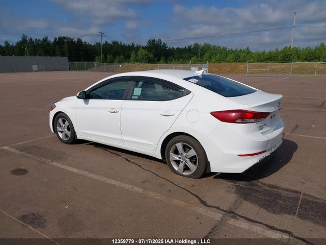 KMHD84LF8HU240575 Hyundai Elantra