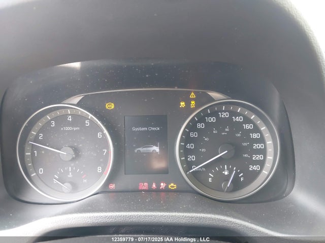 KMHD84LF8HU240575 Hyundai Elantra