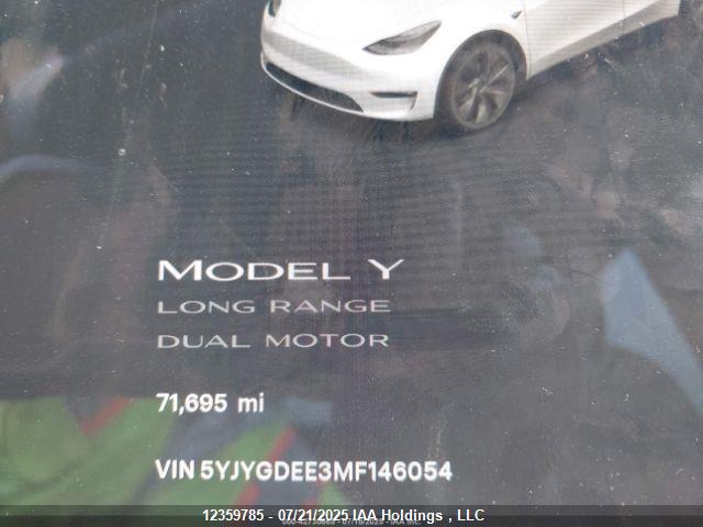 5YJYGDEE3MF146054 Tesla 2021
