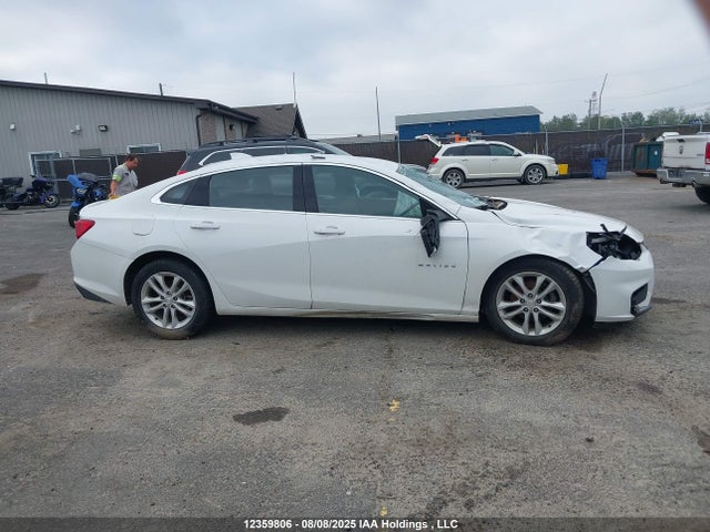 Chevrolet lfv - direct injection, variable valve timing, gen 1 2018 1G1ZD5ST7JF104069 Image 13