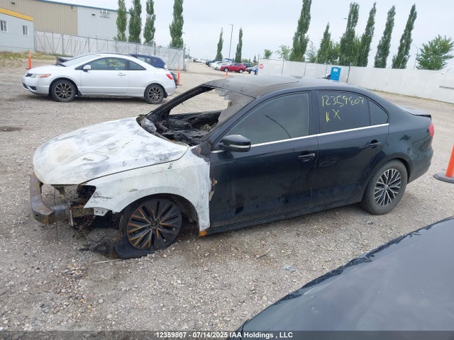 3VWD67AJ3GM397305 Volkswagen 1.4t