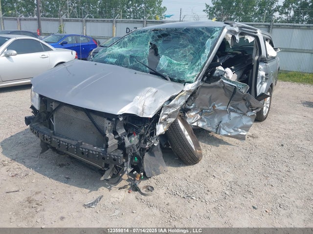 2C4RDGBG9KR582526 Dodge Grand Caravan