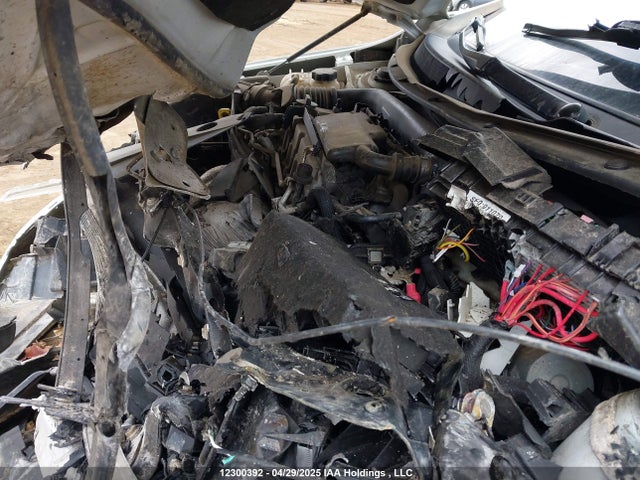 Chrysler 2015 2015 1C3CCCFB0FN611015 Image 10
