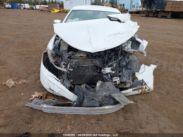 Chrysler 2015 2015 1C3CCCFB0FN611015 Image 11