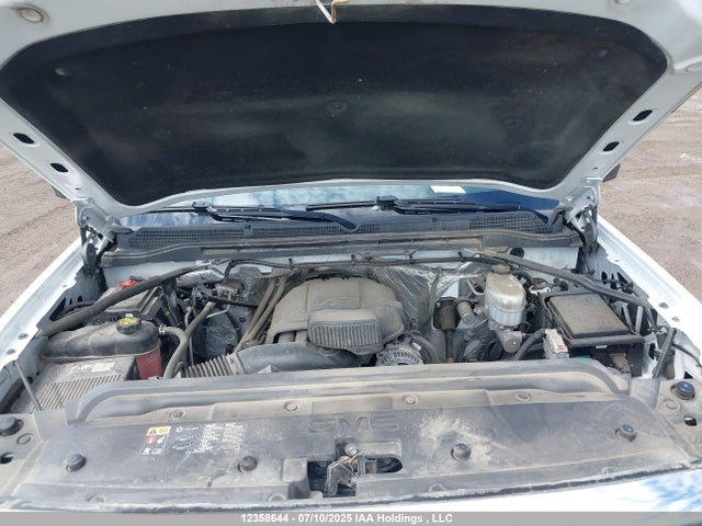 1GT42WCG6JF281114 GMC L96 - E85 Max, Iron