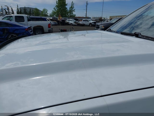 1GT42WCG6JF281114 GMC L96 - E85 Max, Iron