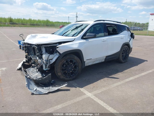 3GKALTEV9LL291496 GMC lyx