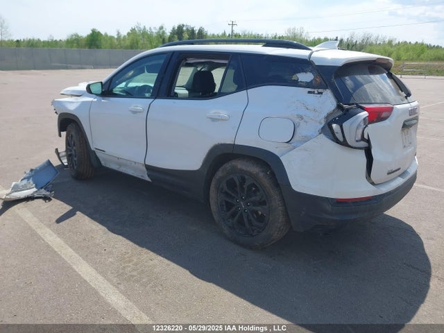 3GKALTEV9LL291496 GMC lyx