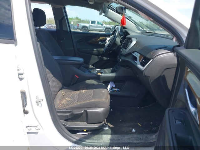 3GKALTEV9LL291496 GMC lyx