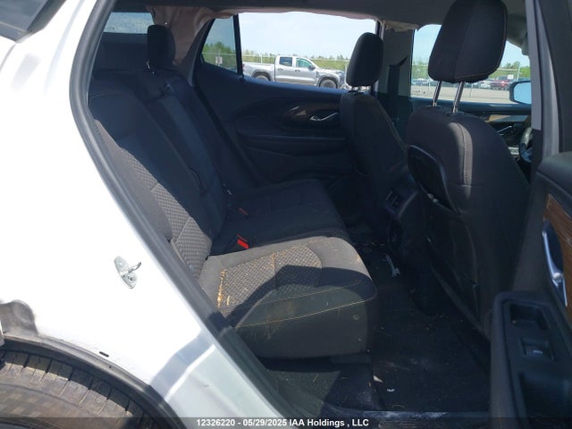 3GKALTEV9LL291496 GMC lyx