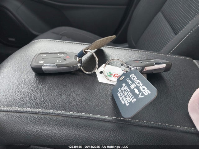 1GKKNRLS0NZ147860 GMC lgx