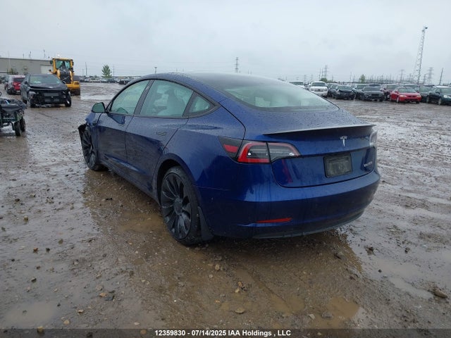5YJ3E1EC7NF299132 Tesla MODEL 3