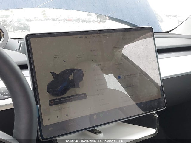 5YJ3E1EC7NF299132 Tesla MODEL 3