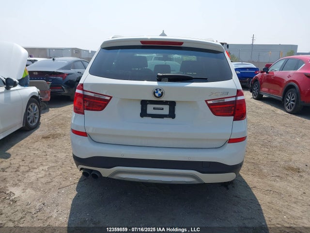 5UXWX9C59F0D49203 BMW X3