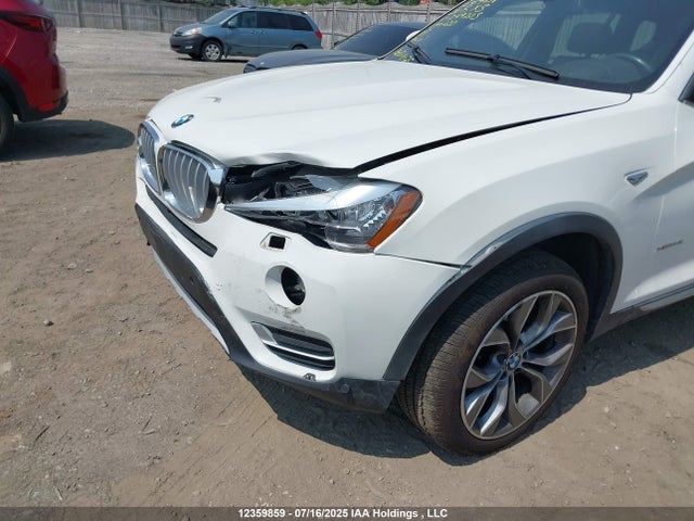 5UXWX9C59F0D49203 BMW X3