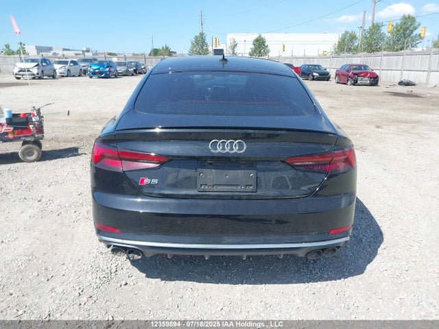Audi 2018 2018 WAUC4CF50JA058155 Image 16