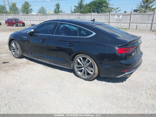 Audi 2018 2018 WAUC4CF50JA058155 Image 3