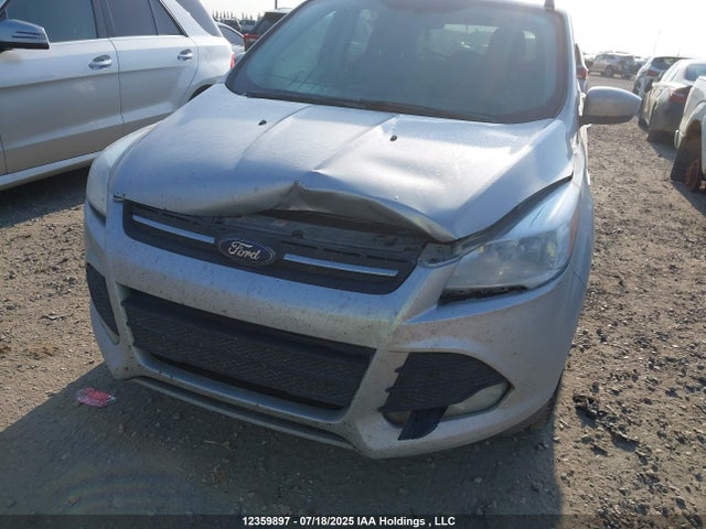 1FMCU9G91GUC47326 Ford 2016